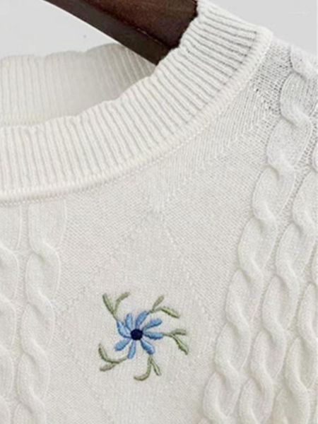 Suéter feminino feminino o-pescoço flores bordado fino suéter de malha início do outono senhora manga longa torção malhas bottoming pulôver top