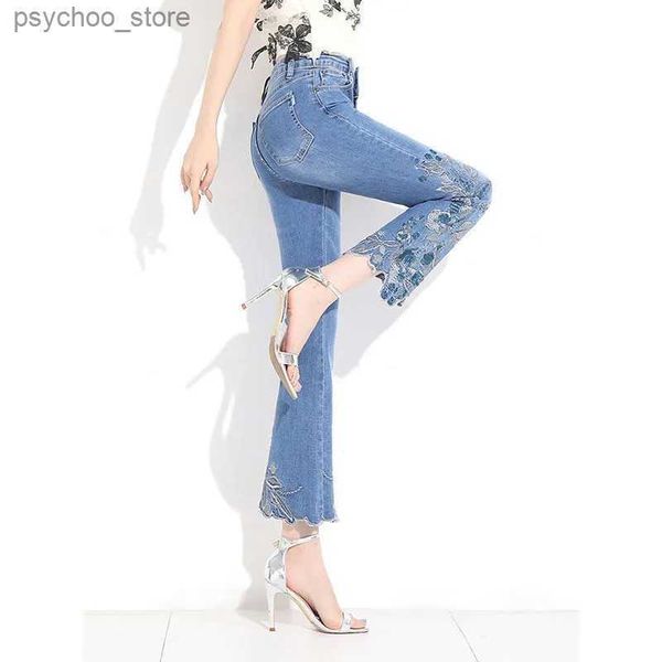 Calças de brim femininas 2022 nova primavera verão mulheres soltas casuais cintura alta bordado jeans femme algodão estiramento denim flare calças tornozelo comprimento jeans q230901