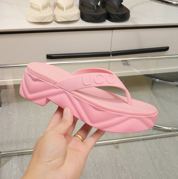 Ayakkabılar kadın tanga platformu sandal sahil kauçuk tıknaz flip flop terlikleri kalın taban havuz slaytlar katil yaz plajı gündelik moda