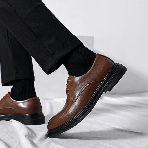 Sapatos de vestido homens italiano pu couro deslizamento em mocassim glitter formal masculino apontou toe para 2023 moda