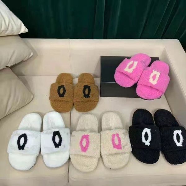 Tasarımcı Sandal Yün Kürk Terlik Rhinestone Bayan Sandalet Bayanlar Moda Kabarık Bulanık Terlik Kış Kapalı Ofis Sıradan Sandales Boyut 35-42