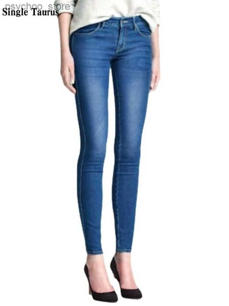 Jeans da donna Vita bassa Elasticità sbiancata Jeans attillati Moda Slim Lady Pantaloni a matita vintage Denim Blu Classico Abbigliamento casual per le donne Q230901