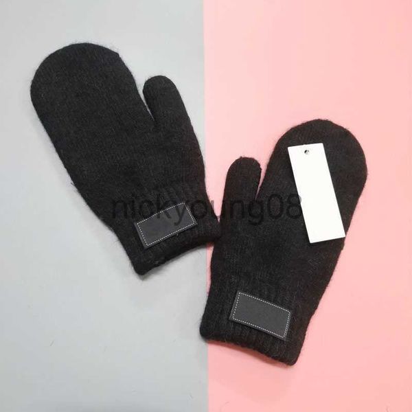 Fünf Finger Handschuhe Hohe Qualität Frauen Handschuhe Mode Männer Designer Warme Fahrer Sport Mitten Marke Ski Handschuh 4 Farbe x0902 x0903