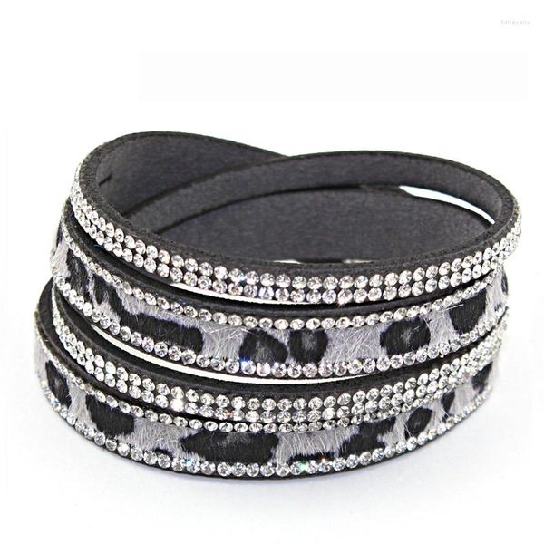 Charm-Armbänder 1 Stück/Los 2023 Ankunft Verkauf Leopard Grain Strass Leder Wrap ArmbänderBangles Flannelette Armband für Party