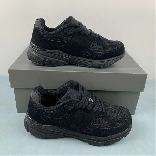 Scarpe da basket di design nero totale NB 990v3 Sneaker sportiva unisex uomo / donna di alta qualità con scatola originale Consegna veloce