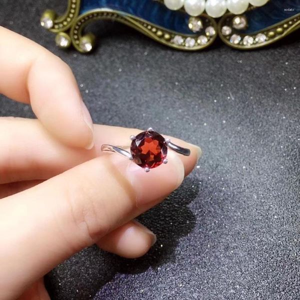 Anéis de cluster clássico bonito redondo natural vermelho granada gem anel s925 prata gemstone feminino menina presente de casamento jóias finas