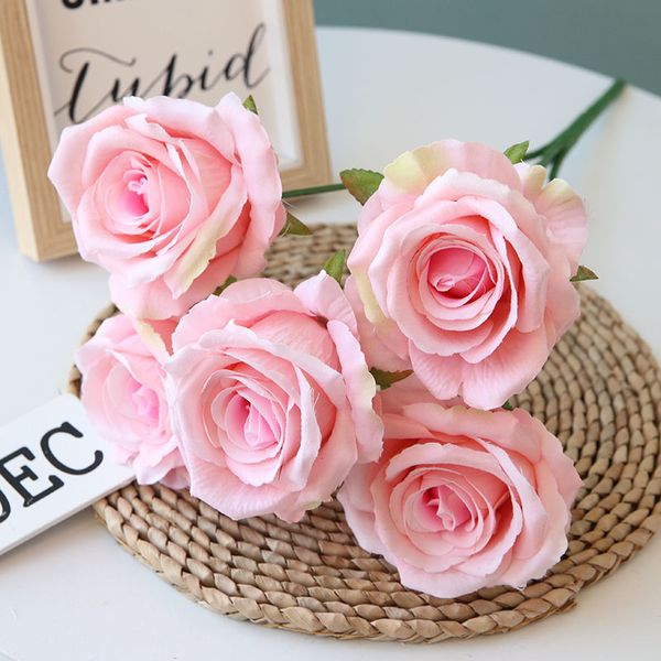 5 Köpfe Seidenstoff Rosenstrauß Rose Hochzeit Blumenarrangement Brautstrauß Home Decor Künstliche Blumendekoration Party