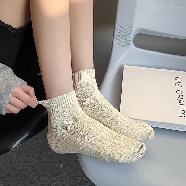 Frauen Socken Casua Feste Farbe weißer kurzer Baumwoll atmungsaktive japanische Modeschule süße Low geschnittene Knöchel