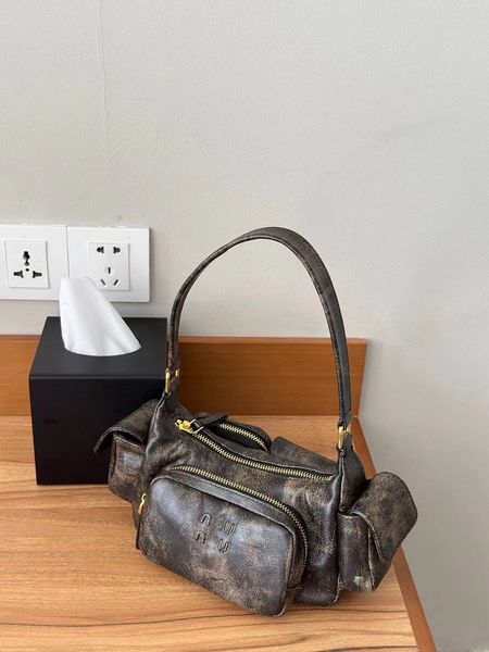 Tasarımcı Omuz Çantası Kadın Koltuk Bag Moda Tote Çanta Motosiklet Çantaları Eski Stil Çoklu Cep Kadın Seyahat Çantası Cüzdan Yüksek Kalite Miuseries Çanta