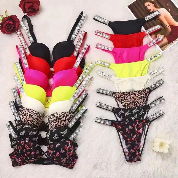 Reggiseni costumi da bagno Set Lettera Donne sexy Traspirante Strass Intimo Reggiseno di lusso designer Solido Slip Slip 2 pezzi Set Lady Lingerie reggiseni Raccogliere ragazza 8 colori