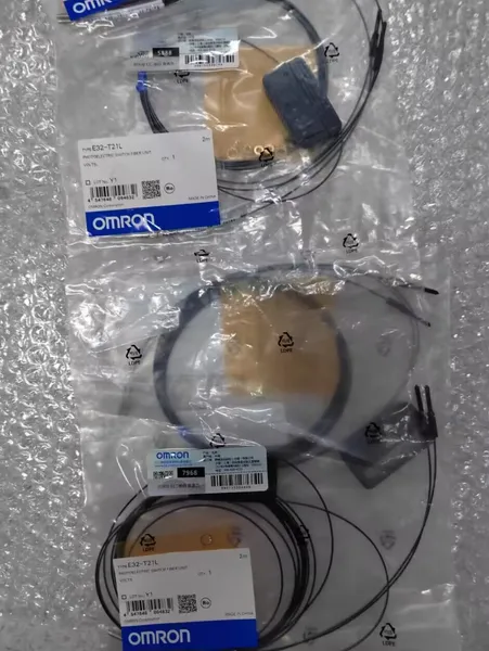 1 PC Nuovo sensore ottico in fibra Omron E32-T21L E32T21L