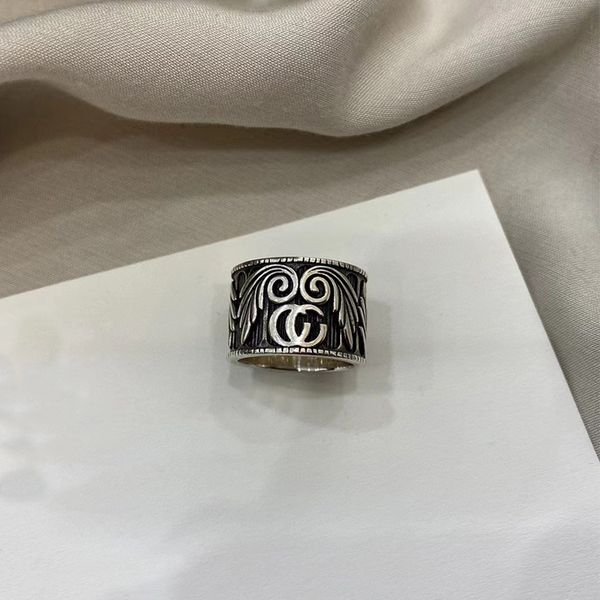 Neue klassische Bandringe Retro Old Letter G Ring für Männer und Frauen Paar Hochzeit Verlobungsring Modedesigner Schmuck mit Taschen