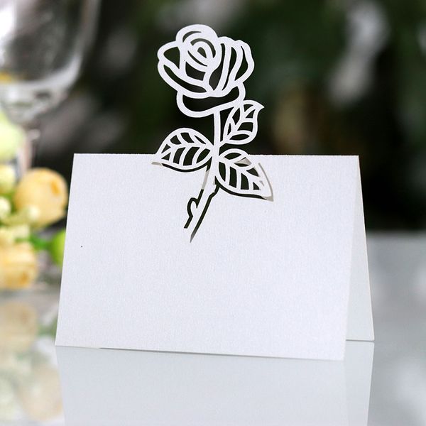 Outros suprimentos de festa de evento 100 pcsset rosa flor oca padrão lugar cartão decoração de casamento números de mesa nome dobra aniversário diy 230901