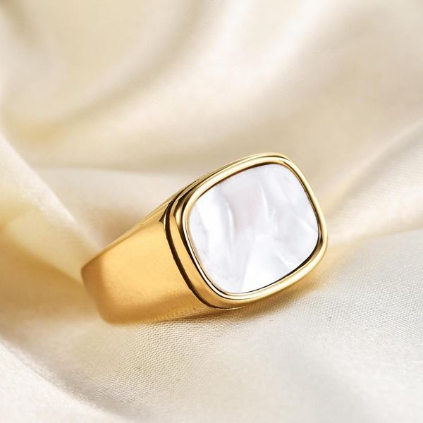 Anéis de cluster Square Pearl Shell Stone Band Ring para homens 304 aço inoxidável 18k amarelo banhado a ouro masculino cauda