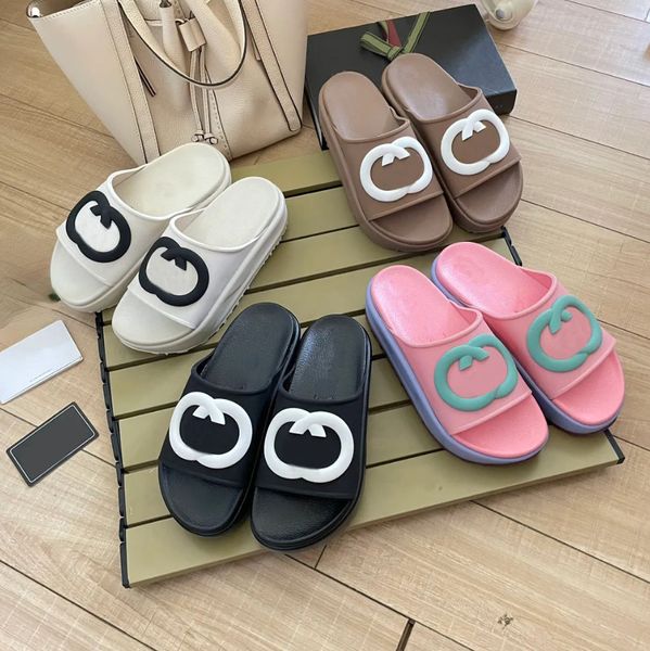 Sandali di marca di lusso per donna Infradito Pantofole Classici estivi Sandali traspiranti Ragazze Scivoli Scarpe casual da spiaggia 35-43 2477