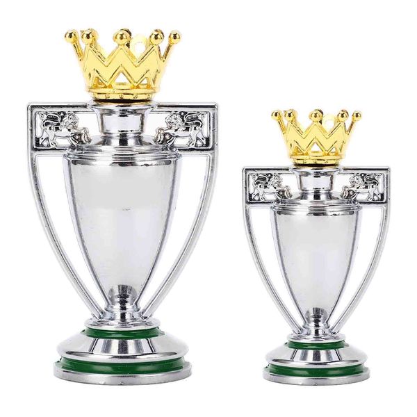 Oggetti decorativi Figurine Trofeo Campione di calcio Replica Competizioni di calcio in metallo Premio Modello di coppa Tifosi di calcio Souvenir 230904