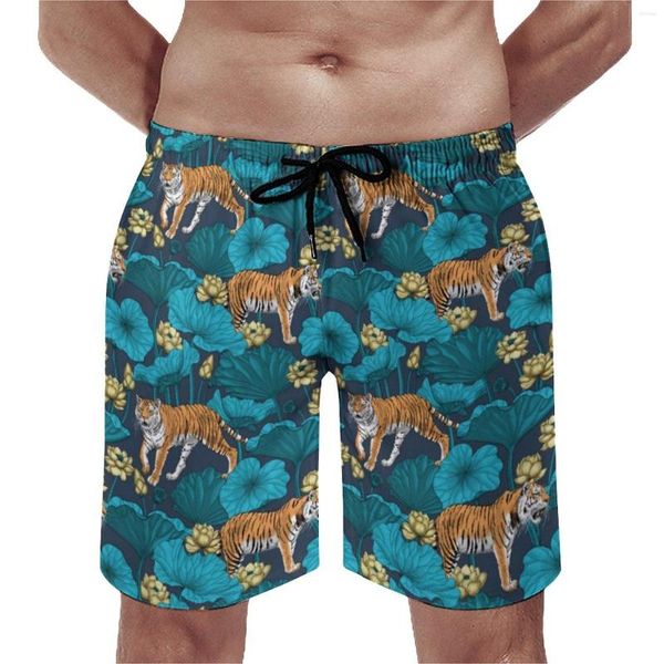Shorts masculinos Wild Tiger Board Homens Amarelo Lotus Pond Curto Clássico Trenky Natação Troncos Oversize