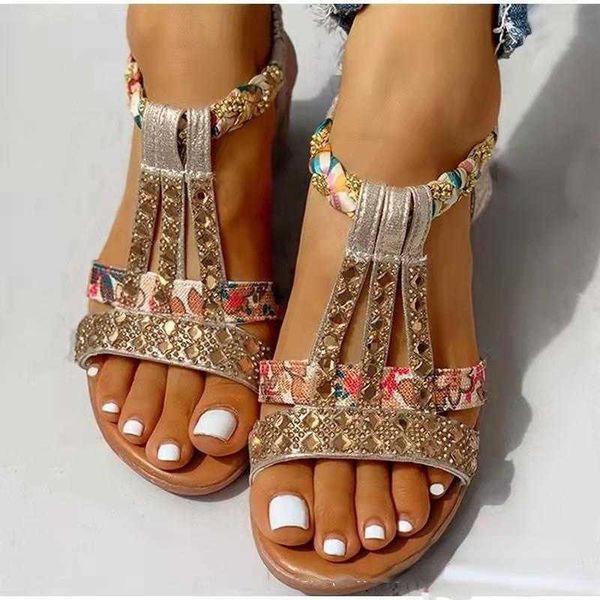 Vrouwen Wig Sandalen Zomer Nieuwe Bohemen Casual Hoge Hakken Sandalen Mode Vrouwelijke Peep Toe Steentjes Outdoor Strand Schoenen 230807