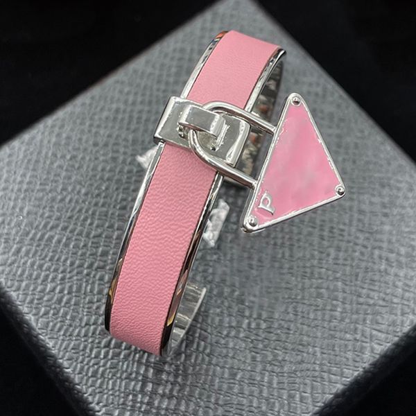 Designerarmband Klassieke armband P Letterarmbanden Heren- en damesliefhebbers Bangle Emaille armband Luxe sieraden goed