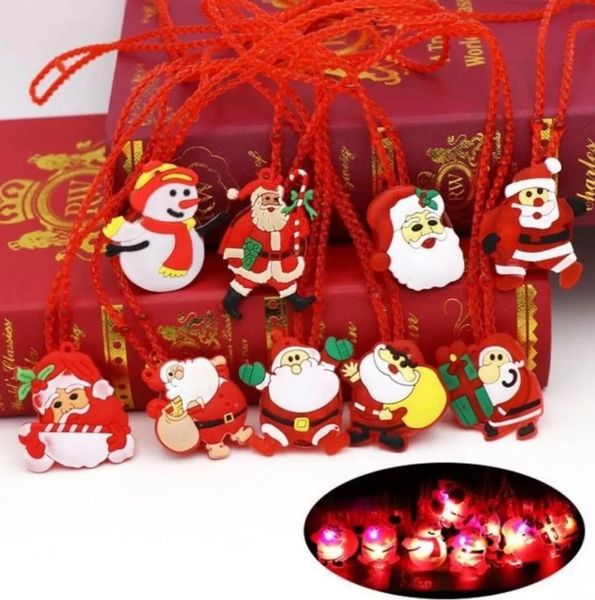 2024 Weihnachten leuchten blinkende Halskette Dekorationen Kinder leuchten Cartoon Santa Claus Pendent Party LED Spielzeug liefert Großhandel