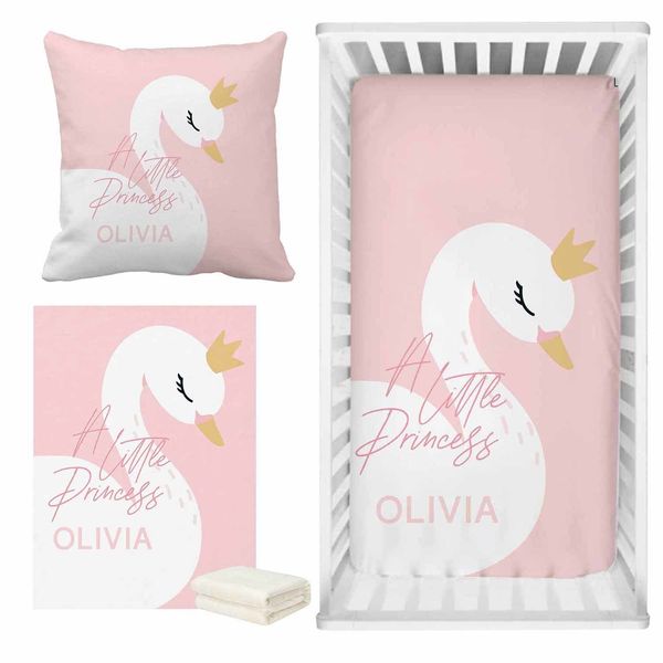 Set biancheria da letto LVYZIHO Set culla rosa carino cigno con nome personalizzato regalo per doccia per bambina 230905