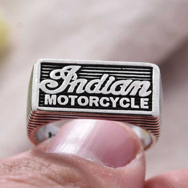 Solitaire Ring Heißer Verkauf Mode Indische Motorrad Brief Thai Silber Männer Finger Ring Heißer Verkauf Schmuck Für Mann Geschenk nie Verblassen x0905