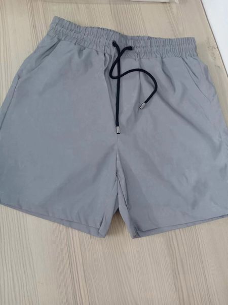 Sommershorts wasserdichte und schnell trocknende Badebekleidung Designer Herren weißer schwarzer Strand-Shortss-Herren Swimwears Herren Schwimmstämme