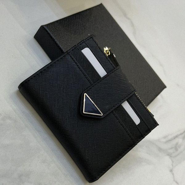 Designer triângulo carteira pequena saffiano couro bill compartimento documento bolso slots de cartão de crédito esmaltado metal letras ferragem bolsa de luxo