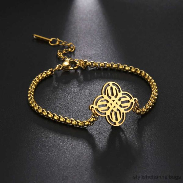 Braccialetti con ciondoli Bracciale irlandese per donna Braccialetti con modello cinese in acciaio inossidabile a portata di mano Regali di gioielli R230905