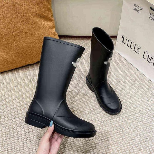 Botlar tasarımcı kış botları kadın topuk kalın taban ayak bileği botları marka kauçuk botlar 202308