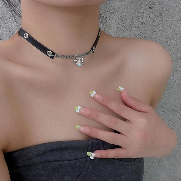 Halsband Süße Kühle Herz Anhänger Schwarz Leder Kette Kragen Sexy Schmuck Y2K Halskette Korea Mode Ketten Für Frauen