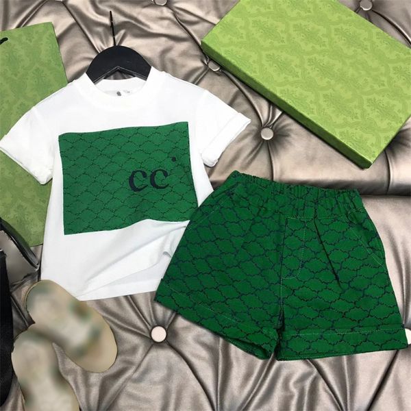 Designer de luxo crianças shorts de manga curta de duas peças verão na moda marca confortável conjunto de algodão para meninos meninas bebê criança conjuntos de roupas