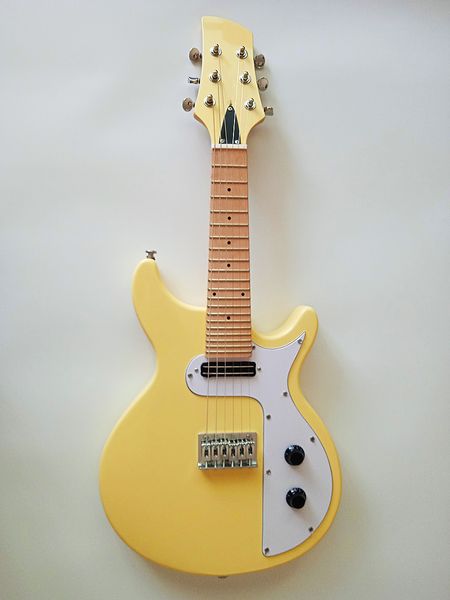 Guitarra elétrica 6 cordas estilo bandolim amarelo mini guitarras festa de viagem