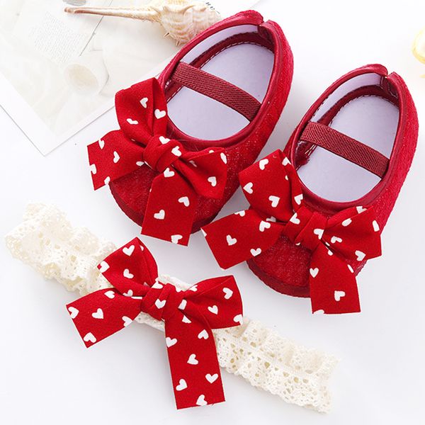 İlk yürüyüşçüler 0 ~ 18m sevimli bowknot doğumlu bebek ayakkabıları kafa bandı seti anti slip toddler bebek ilk yürüyüşçü kız bebek doğdu yumuşak taban pembe ayakkabılar 230906