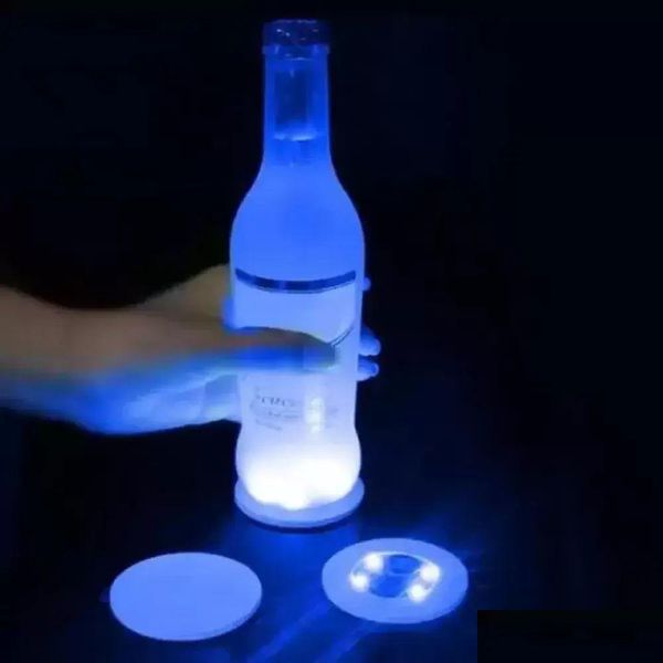 Paspaslar yanıp sönen LED şişe sticker coaster ışıkları yanıp sönen fincan paspas pille güçlendirilmiş Noel partisi düğün çubuğu vazo de dhk12