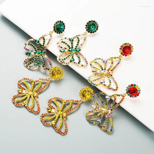 Orecchini a lobo Arrivi estivi Classico intarsio a forma di farfalla in cristalli colorati per gioielli di moda da donna ragazza super carini