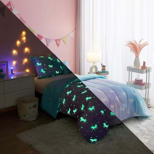 Set di biancheria da letto Unicorno Set piumino da 5 pezzi che si illumina al buio con cordino luminoso completo 230906