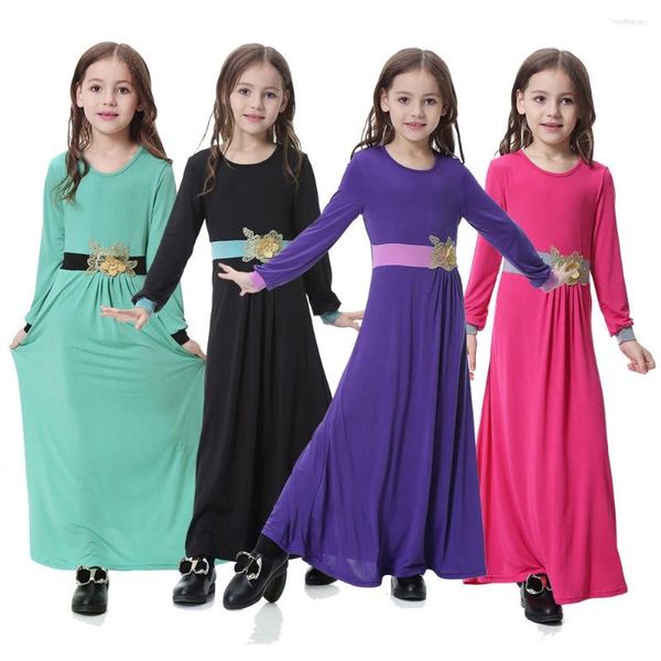 Ethnische Kleidung 2023 Muslimischer Rock Seidenmilch Langarm Niedliches Gril-Kleid Südostasien Traditionelle hochelastische islamische Kinder Abaya