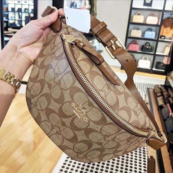 Bolsas de grife femininas Tote 2023 Verão Nova Ins Tendência Textura de Couro Grande Capacidade Um Ombro Diagonal Casual Impressão de Alta Qualidade Bolsa para Celular Vendas de Fábrica