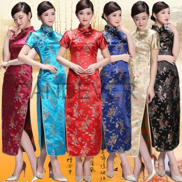 Roupas étnicas Vermelho Sexy Chinês Vestido de Noiva Qipao Tradicional Longo Cheongsam Mulher Bordado Elegante Split Feminino Floral