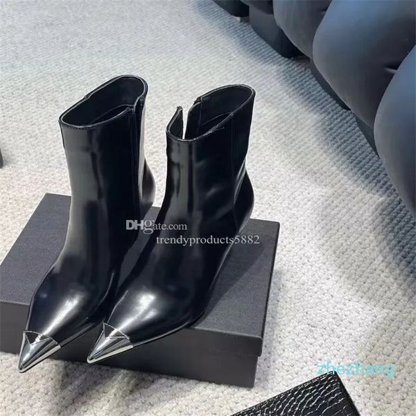 2023-Botas femininas pontiagudas tamanho padrão botas curtas moda couro genuíno zíper elástico martin botas mostrar festa ao ar livre sapatos de casamento casuais combinando 35-42