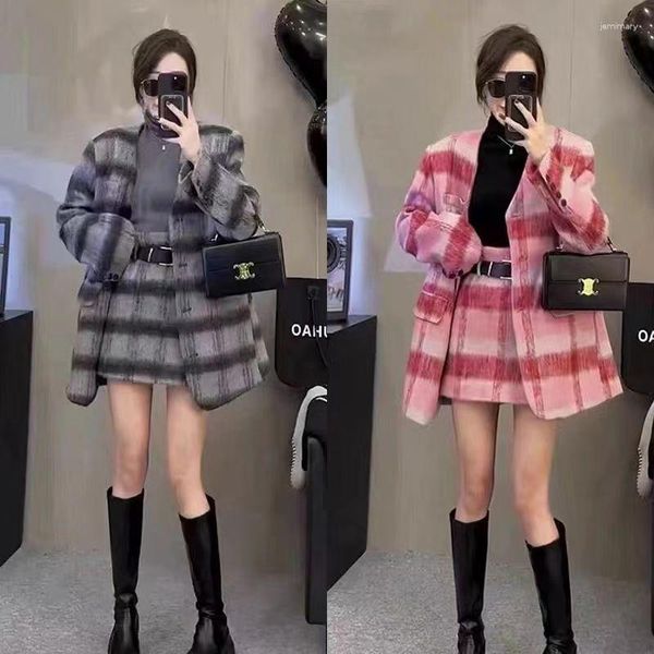 Zweiteiliges Kleid im europäischen Stil Damenmantel Rock Set Plaid Fat MM Herbst Winter Slim Fleischbedeckung Anzüge im Hong Kong-Stil Zweiteilig