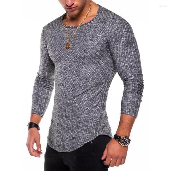 Camisas masculinas Mrmt 2023 Marca masculina de mangas compridas Pit Strip Stitching Arc Hem Bottoming Camisa Redondo Pescoço T-shirt Estilo