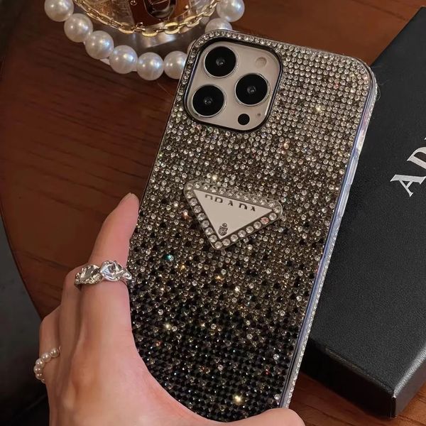 Lindas strass casos de telefone para iphone 14 pro max caso 13 12 11 13pro 12pro designers capa traseira luxo carta telefone capa CYD239078-3