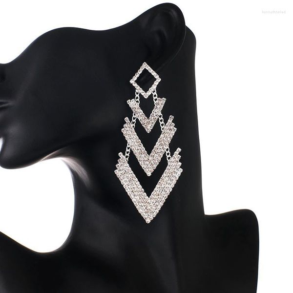 Brincos pendurados YFJEWE Design Cristal Long Drop para Mulheres Folha Brilhante Strass Nupcial Joias de Casamento Presente E709