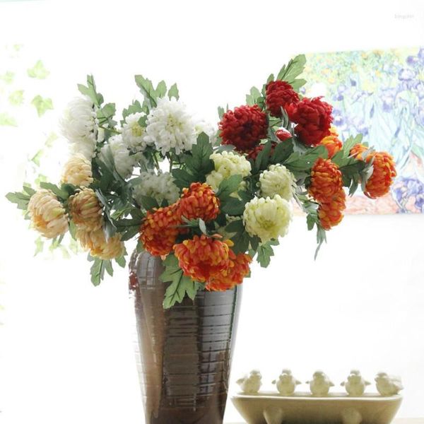 Декоративные цветы 5 больших головок цветка с листьями Искусственный шар хризантемы Поддельный шелк DIY Домашний сад Свадебная вечеринка Магазин украшения