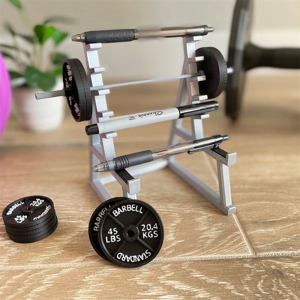 Astucci per matite Portapenne per squat Mini ornamenti Bilancieri Portapenne Organizzatore da scrivania Regalo per gli appassionati di fitness Appassionati di sollevamento pesi 230907