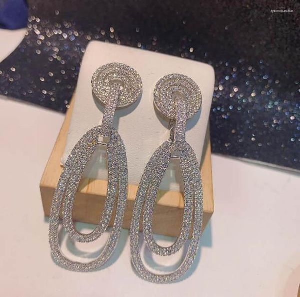 Brincos de bronzeamento da Europa Moda Oval Banquete de design de dupla camada para mulheres festas de casamento jóias de ouvido avançado luxuosas