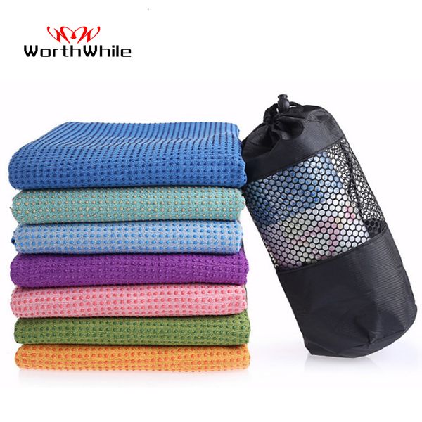 Yoga Mats WorthWhile Fitness Gym Mat Toalha Anti Skid Microfiber Cover Cobertor Esportes Não Deslizamento para Soft Engrossar Equipamento de Exercício de PVC 230907