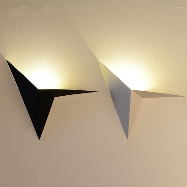 Lampada da parete Bianco/Nero Nordico moderno in metallo Camera da letto Luce a led Specchio da bagno Arredamento da cucina Illuminazione per interni WLL-324